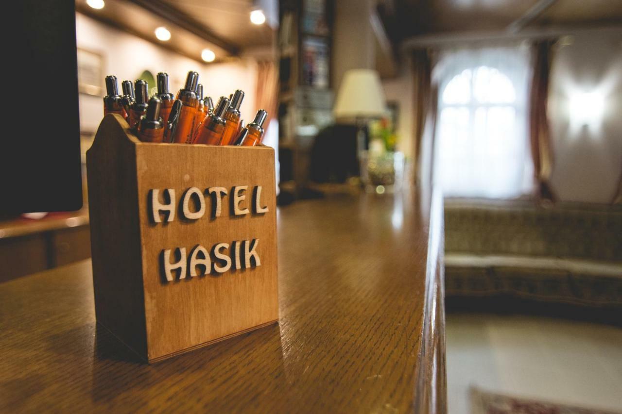 Hasik Hotel Magyarpolany ภายนอก รูปภาพ